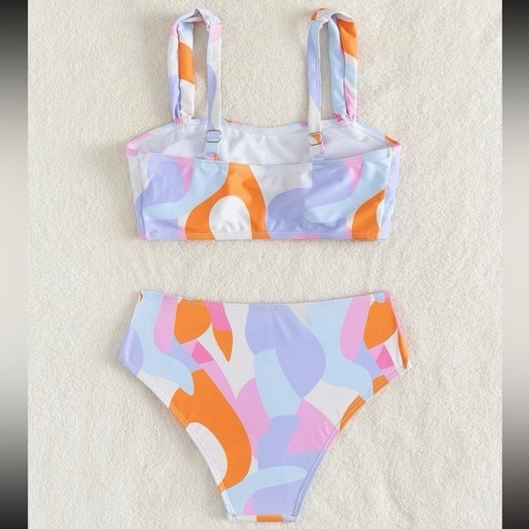 Bikini - Picture 7 of 7